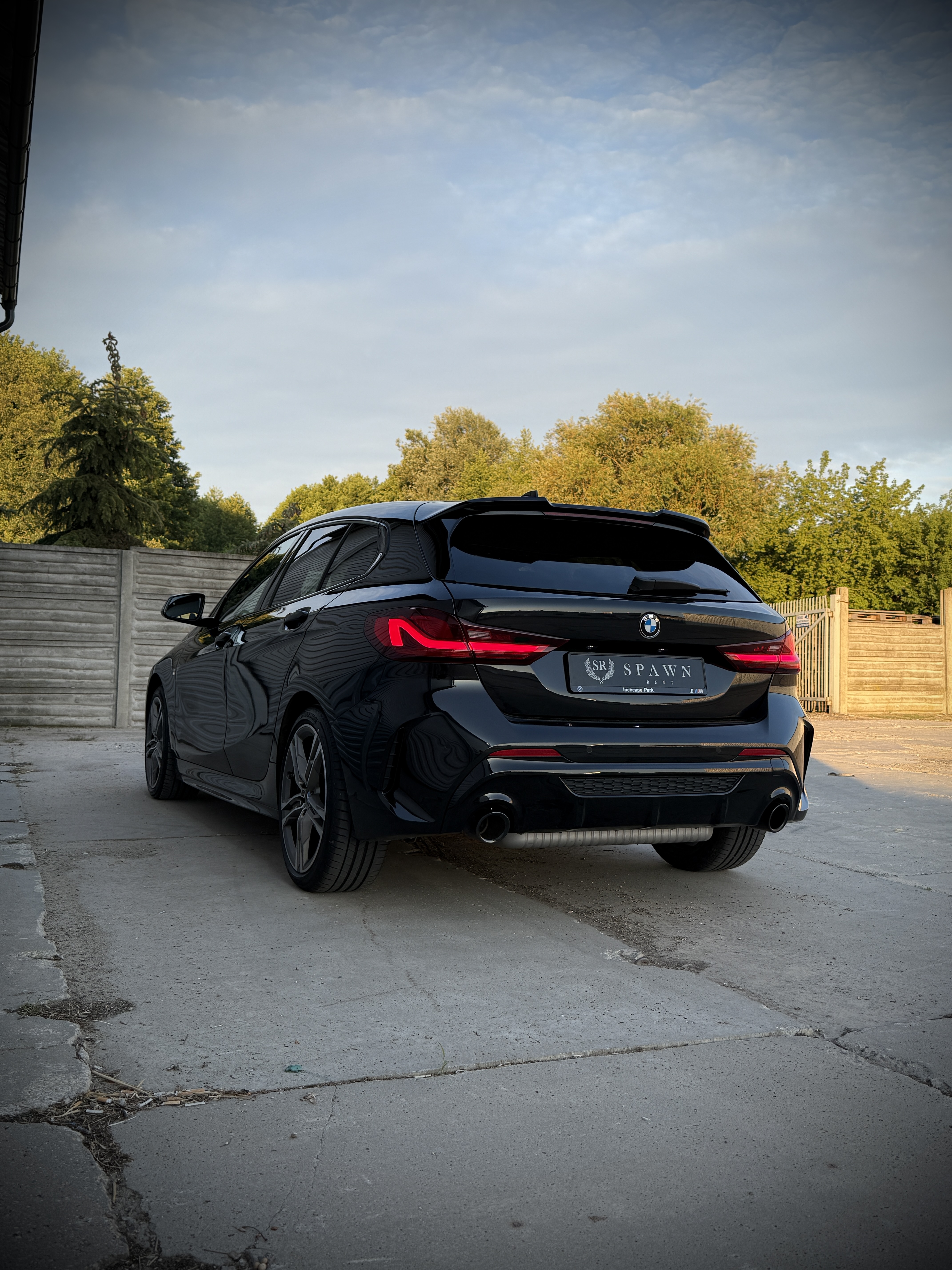 BMW M135i xDrive 2024 – Hot hatch 306 KM — zdjęcie opisu